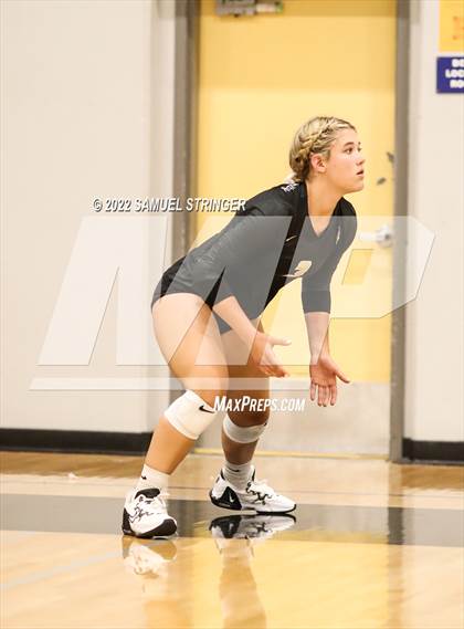 Thumbnail 1 in Notre Dame vs. Archbishop Mitty (Spikefest 1) photogallery.