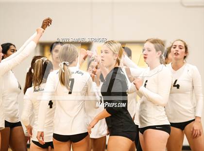 Thumbnail 2 in Notre Dame vs. Archbishop Mitty (Spikefest 1) photogallery.
