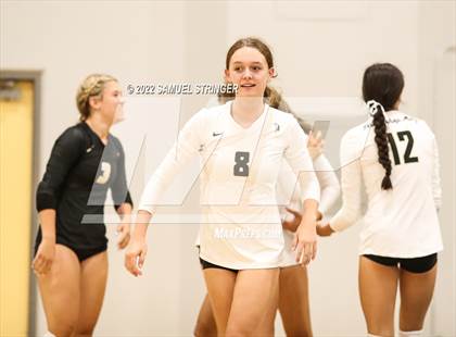 Thumbnail 3 in Notre Dame vs. Archbishop Mitty (Spikefest 1) photogallery.
