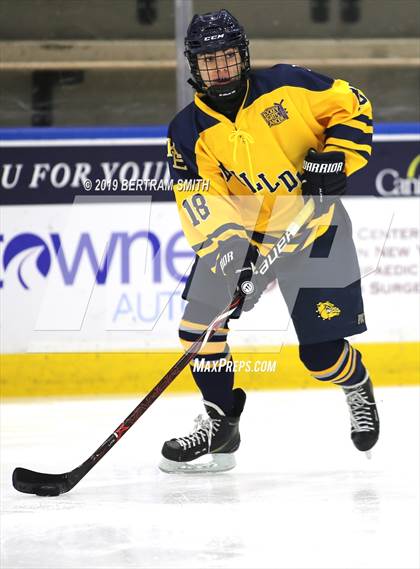Thumbnail 2 in Kenmore East vs. Kenmore West photogallery.