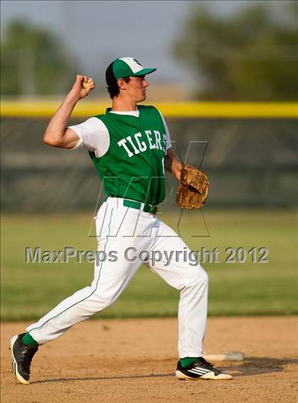 Thumbnail 1 in Triton Central vs Scecina Memorial (IHSAA 2A Sectional Final) photogallery.