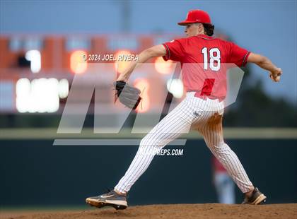 Thumbnail 3 in Katy @ Seven Lakes photogallery.