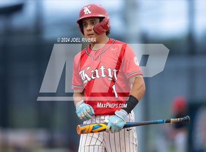 Thumbnail 1 in Katy @ Seven Lakes photogallery.