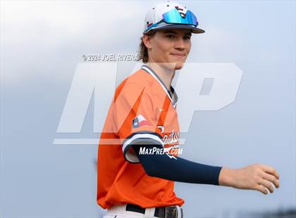 Thumbnail 2 in Katy @ Seven Lakes photogallery.