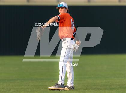 Thumbnail 2 in Katy @ Seven Lakes photogallery.