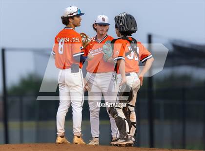 Thumbnail 1 in Katy @ Seven Lakes photogallery.