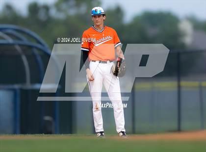 Thumbnail 1 in Katy @ Seven Lakes photogallery.