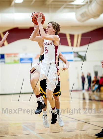 Thumbnail 2 in Del Oro vs Whitney (Whitney Christmas Classic) photogallery.