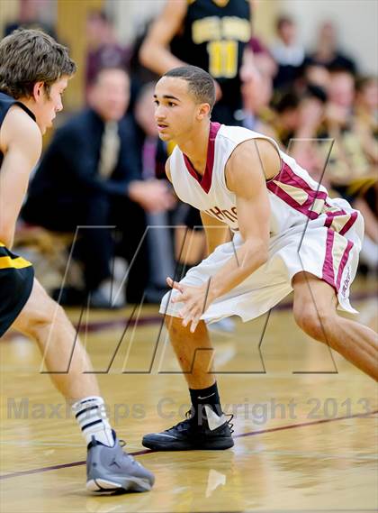 Thumbnail 1 in Del Oro vs Whitney (Whitney Christmas Classic) photogallery.