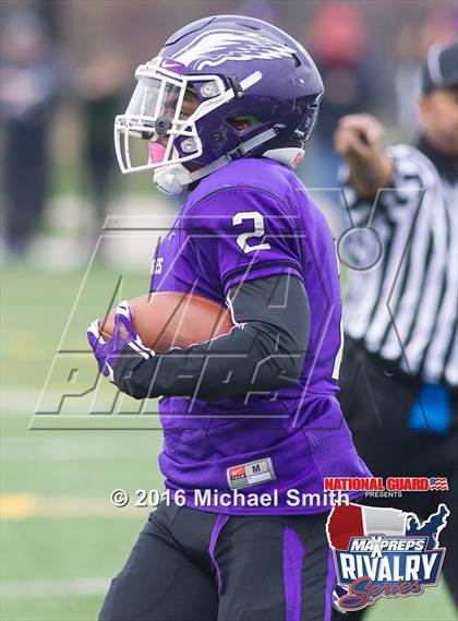 Thumbnail 1 in Gonzaga vs. St. John's (2015 MaxPreps Rivalry Series) photogallery.