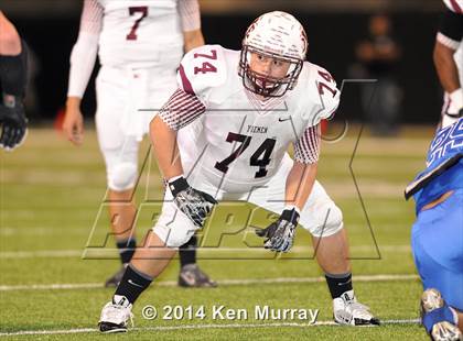 Thumbnail 3 in Cameron Yoe vs Edna (UIL 3A D1 Semifinal) photogallery.