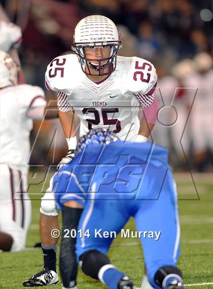 Thumbnail 2 in Cameron Yoe vs Edna (UIL 3A D1 Semifinal) photogallery.