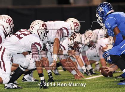 Thumbnail 1 in Cameron Yoe vs Edna (UIL 3A D1 Semifinal) photogallery.