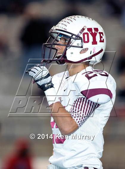 Thumbnail 1 in Cameron Yoe vs Edna (UIL 3A D1 Semifinal) photogallery.