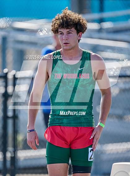 Thumbnail 1 in UIL 6A Track & Field Area 13&14 (400M) photogallery.