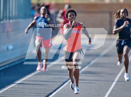 Thumbnail 2 in UIL 6A Track & Field Area 13&14 (400M) photogallery.