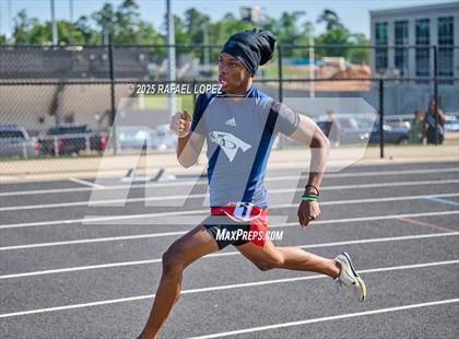 Thumbnail 3 in UIL 6A Track & Field Area 13&14 (400M) photogallery.