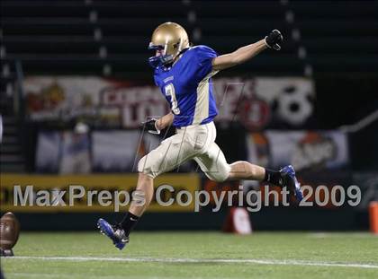 Thumbnail 1 in Gates-Chili vs. Webster-Schroeder (Section 5 Class AA Final) photogallery.