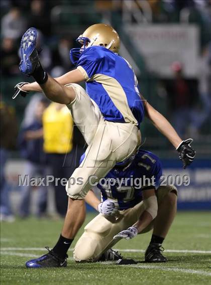 Thumbnail 2 in Gates-Chili vs. Webster-Schroeder (Section 5 Class AA Final) photogallery.