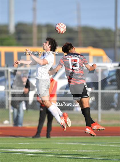 Thumbnail 2 in Bridgeland vs. MacArthur (UIL 6A Regional Quarterfinal Playoff) photogallery.