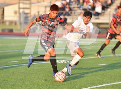 Thumbnail 3 in Bridgeland vs. MacArthur (UIL 6A Regional Quarterfinal Playoff) photogallery.