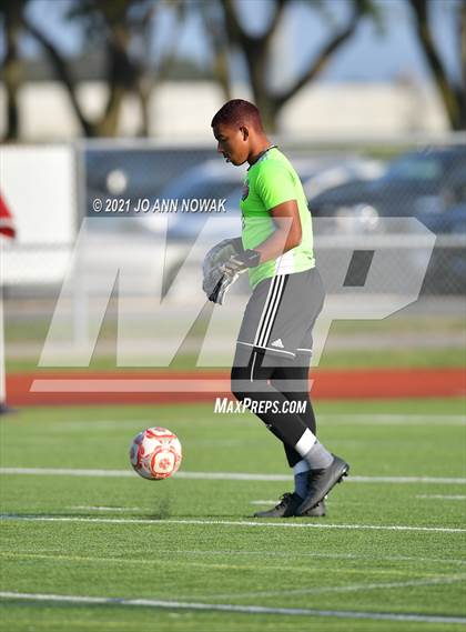 Thumbnail 1 in Bridgeland vs. MacArthur (UIL 6A Regional Quarterfinal Playoff) photogallery.