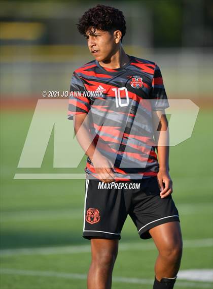 Thumbnail 2 in Bridgeland vs. MacArthur (UIL 6A Regional Quarterfinal Playoff) photogallery.