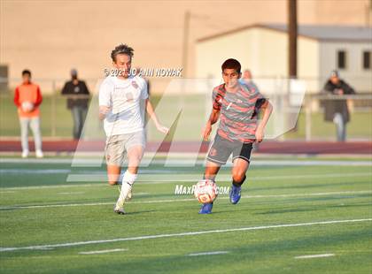 Thumbnail 2 in Bridgeland vs. MacArthur (UIL 6A Regional Quarterfinal Playoff) photogallery.