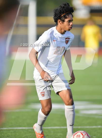 Thumbnail 2 in Bridgeland vs. MacArthur (UIL 6A Regional Quarterfinal Playoff) photogallery.