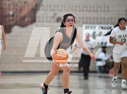 Thumbnail 3 in Smoky Hill vs Bear Creek photogallery.
