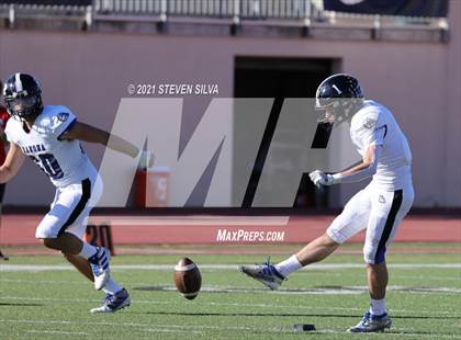 Thumbnail 1 in Mater Dei Catholic vs. Ramona (CIF SDS D3 Final) photogallery.