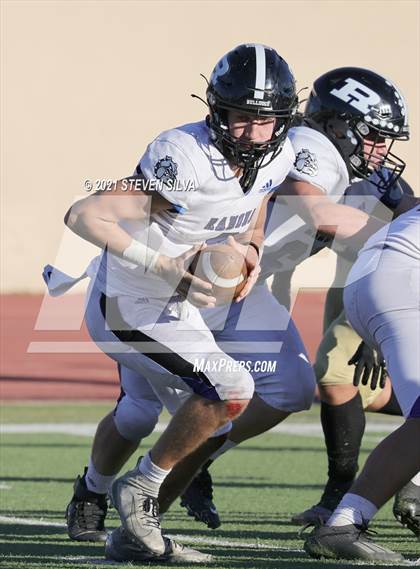 Thumbnail 1 in Mater Dei Catholic vs. Ramona (CIF SDS D3 Final) photogallery.
