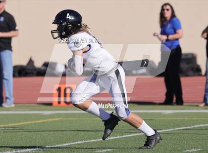 Thumbnail 3 in Mater Dei Catholic vs. Ramona (CIF SDS D3 Final) photogallery.