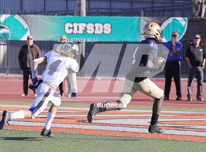 Thumbnail 2 in Mater Dei Catholic vs. Ramona (CIF SDS D3 Final) photogallery.