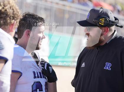 Thumbnail 1 in Mater Dei Catholic vs. Ramona (CIF SDS D3 Final) photogallery.