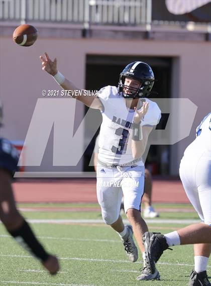Thumbnail 1 in Mater Dei Catholic vs. Ramona (CIF SDS D3 Final) photogallery.