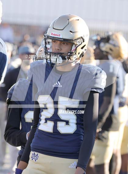 Thumbnail 2 in Mater Dei Catholic vs. Ramona (CIF SDS D3 Final) photogallery.