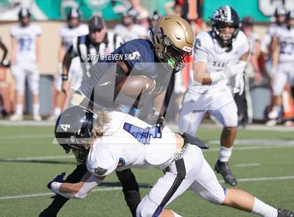 Thumbnail 2 in Mater Dei Catholic vs. Ramona (CIF SDS D3 Final) photogallery.