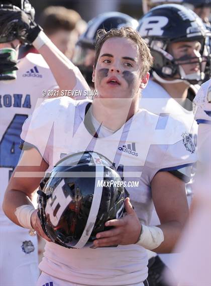 Thumbnail 2 in Mater Dei Catholic vs. Ramona (CIF SDS D3 Final) photogallery.