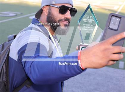 Thumbnail 3 in Mater Dei Catholic vs. Ramona (CIF SDS D3 Final) photogallery.