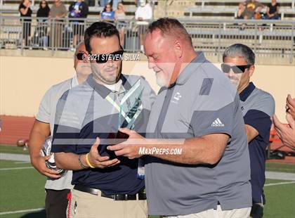 Thumbnail 1 in Mater Dei Catholic vs. Ramona (CIF SDS D3 Final) photogallery.