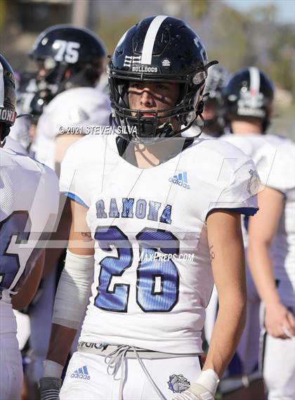 Thumbnail 3 in Mater Dei Catholic vs. Ramona (CIF SDS D3 Final) photogallery.