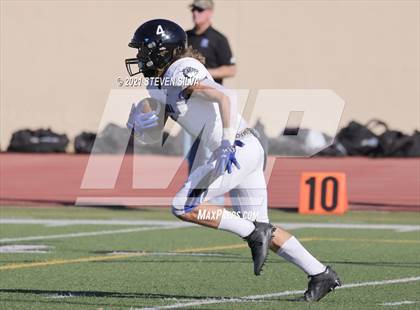Thumbnail 1 in Mater Dei Catholic vs. Ramona (CIF SDS D3 Final) photogallery.