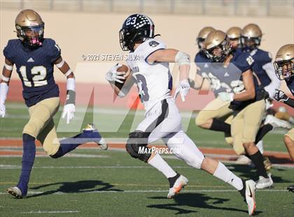Thumbnail 3 in Mater Dei Catholic vs. Ramona (CIF SDS D3 Final) photogallery.