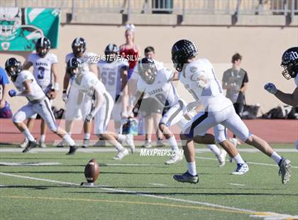Thumbnail 3 in Mater Dei Catholic vs. Ramona (CIF SDS D3 Final) photogallery.