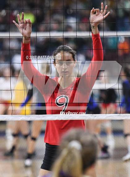 Thumbnail 2 in Eaton vs. Lutheran (CHSAA 3A Championship) photogallery.