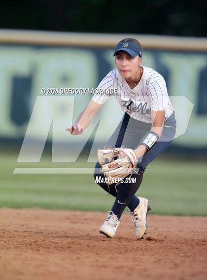 Thumbnail 3 in Trinity vs Keller photogallery.