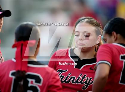 Thumbnail 3 in Trinity vs Keller photogallery.