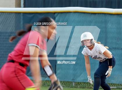 Thumbnail 3 in Trinity vs Keller photogallery.