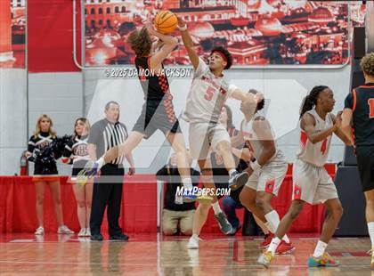 Thumbnail 2 in Mater Academy East Las Vegas vs Fernley (2025 NIAA 3A State Championship) photogallery.
